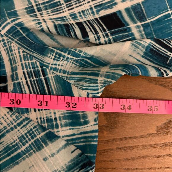 Catherine’s Chiffon Plaid Plus Size blouse size 5x - Picture 9 of 9